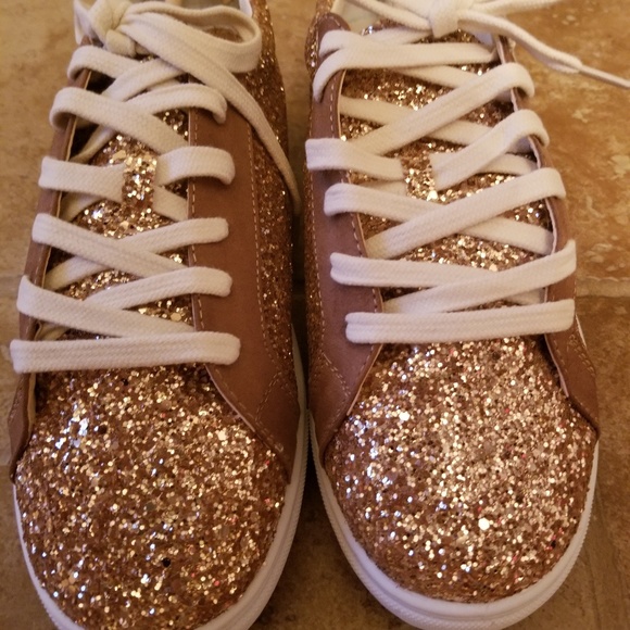 Sam Edelman Shoes - BNIB Circus by Sam Edelman Sneakers 💖6 Hr Sale 💖